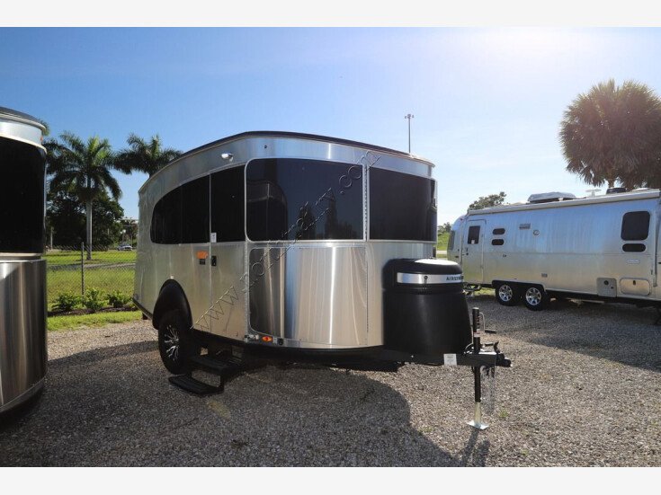 Thumbnail Photo undefined for New 2022 Airstream Basecamp